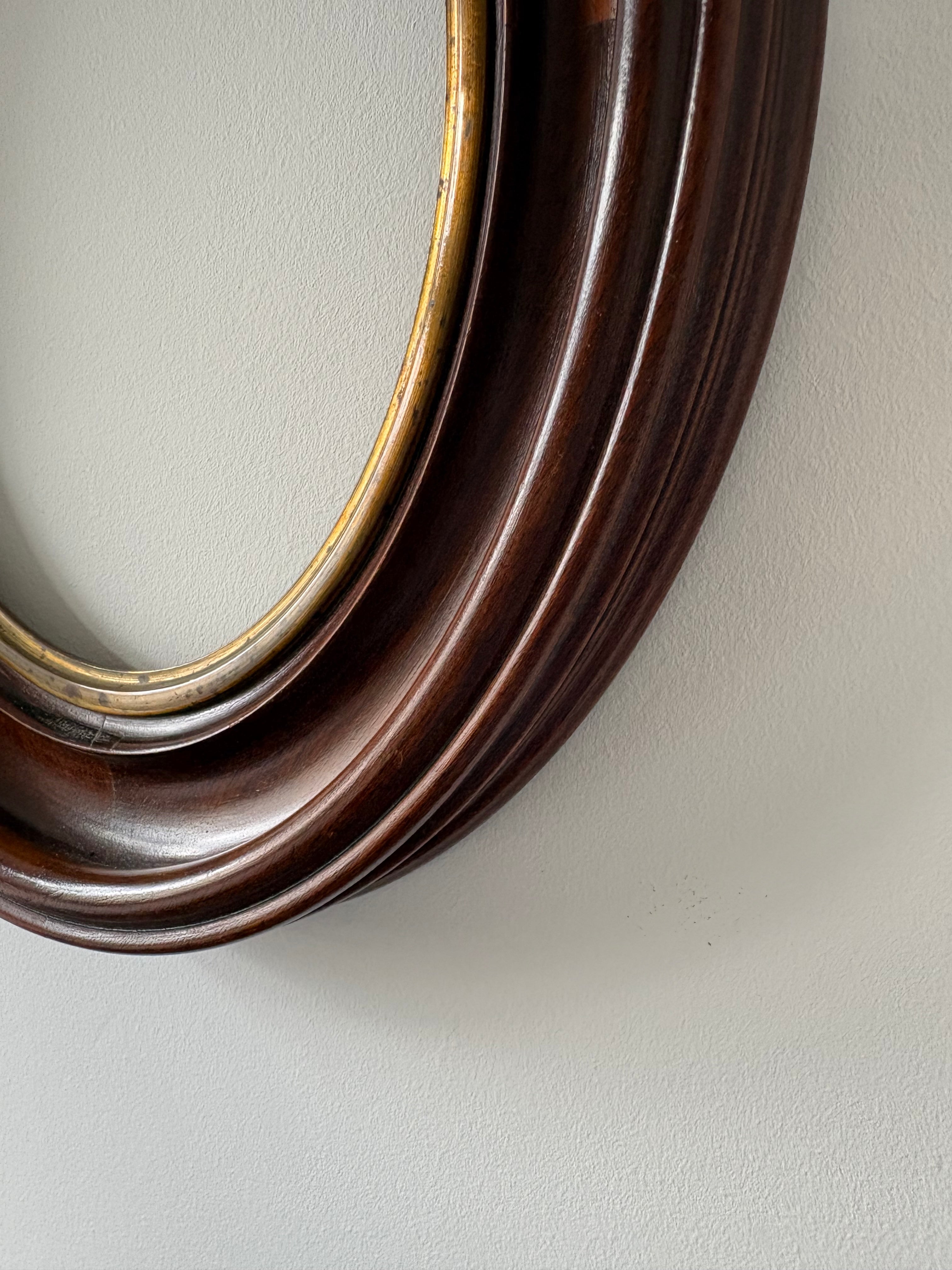 SOLD. Vintage - Mahogany and gold rim frame